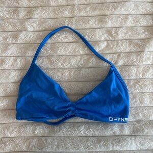 DFYNE sports bra